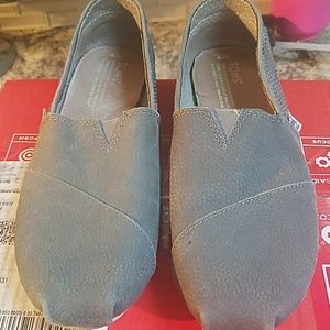 Grey leather sequin toms
